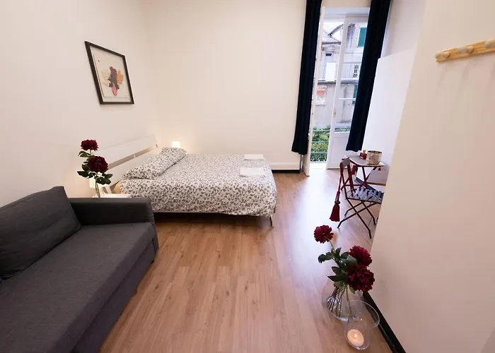 Palazzo Carmine Janov