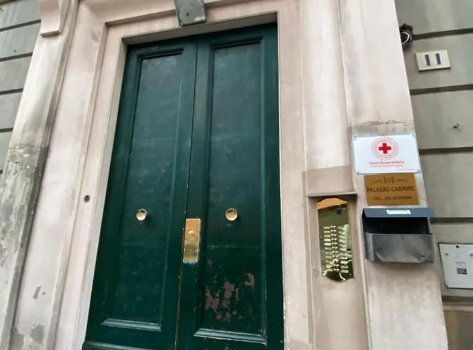 Affittacamere Palazzo Carmine A Due Passi Dall'acquario Genova
